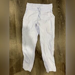 Lululemon Dance Studio Mid-Rise Crop 25"